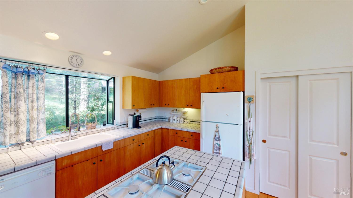 Detail Gallery Image 15 of 30 For 918 River Beach Rd, The Sea Ranch,  CA 95497 - 3 Beds | 2/1 Baths