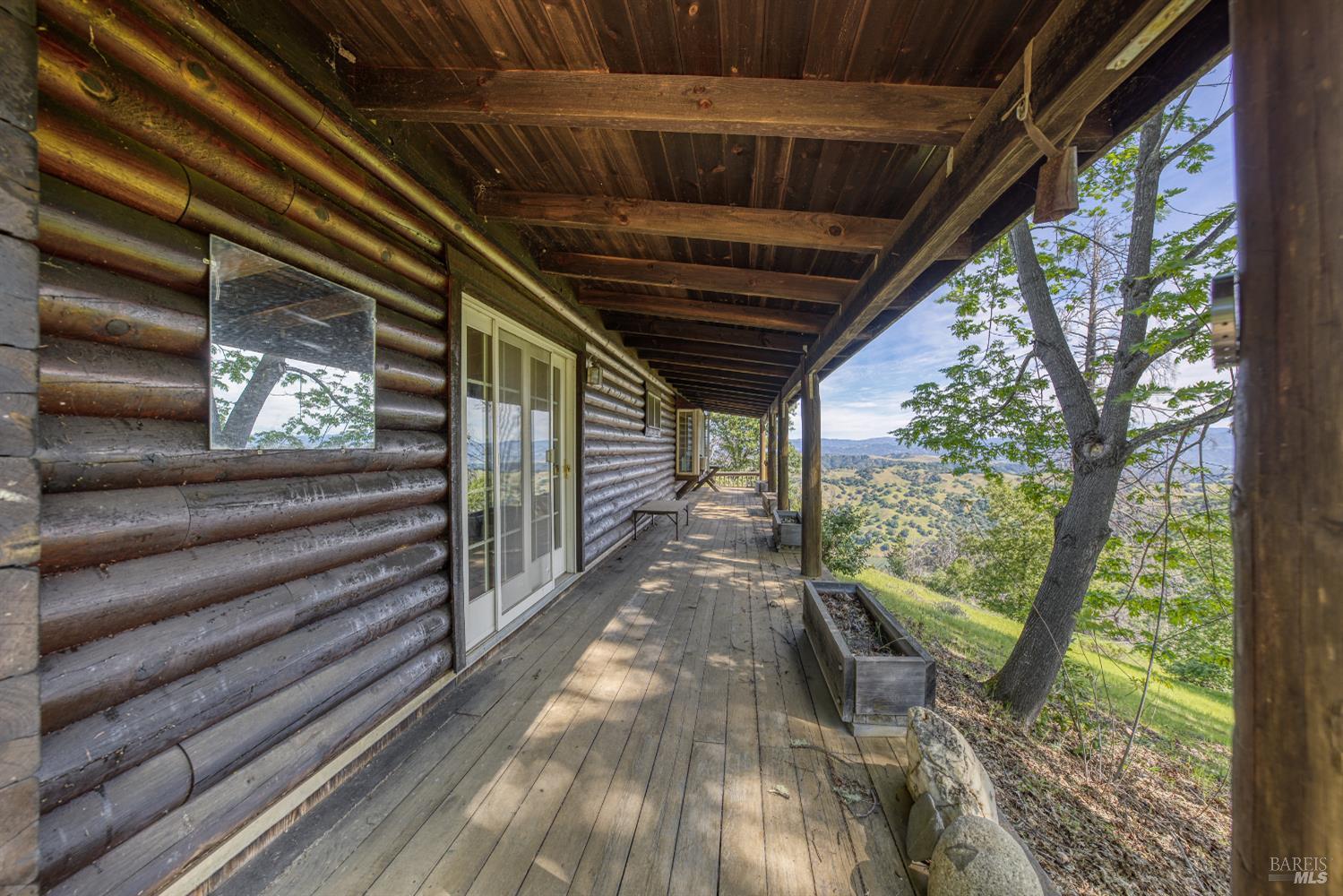 Detail Gallery Image 15 of 72 For 12300 Skaggs Rd, Geyserville,  CA 95441 - – Beds | – Baths