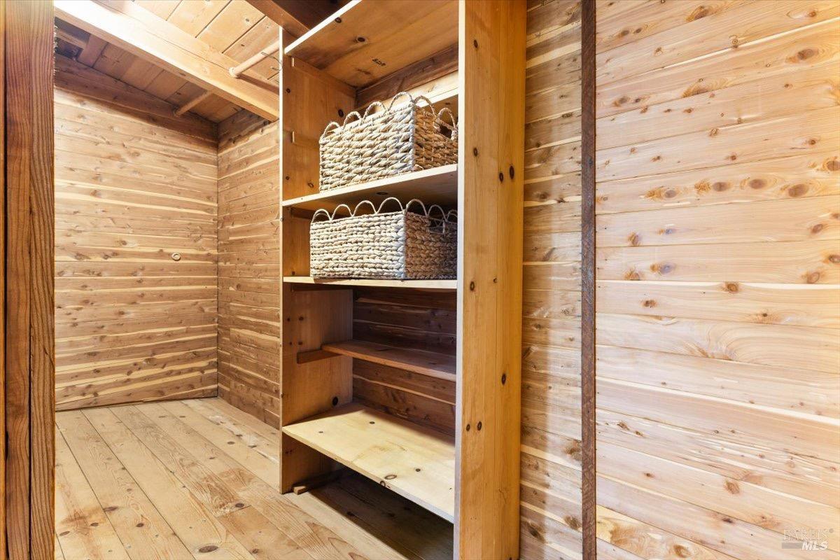 Detail Gallery Image 59 of 72 For 12076 Cloud Ridge Rd, Healdsburg,  CA 95448 - 6 Beds | 4 Baths