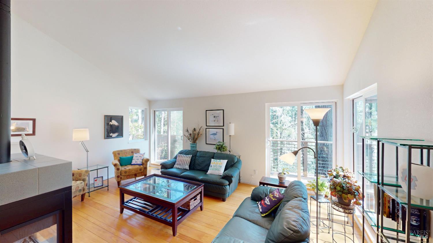 Detail Gallery Image 11 of 30 For 918 River Beach Rd, The Sea Ranch,  CA 95497 - 3 Beds | 2/1 Baths