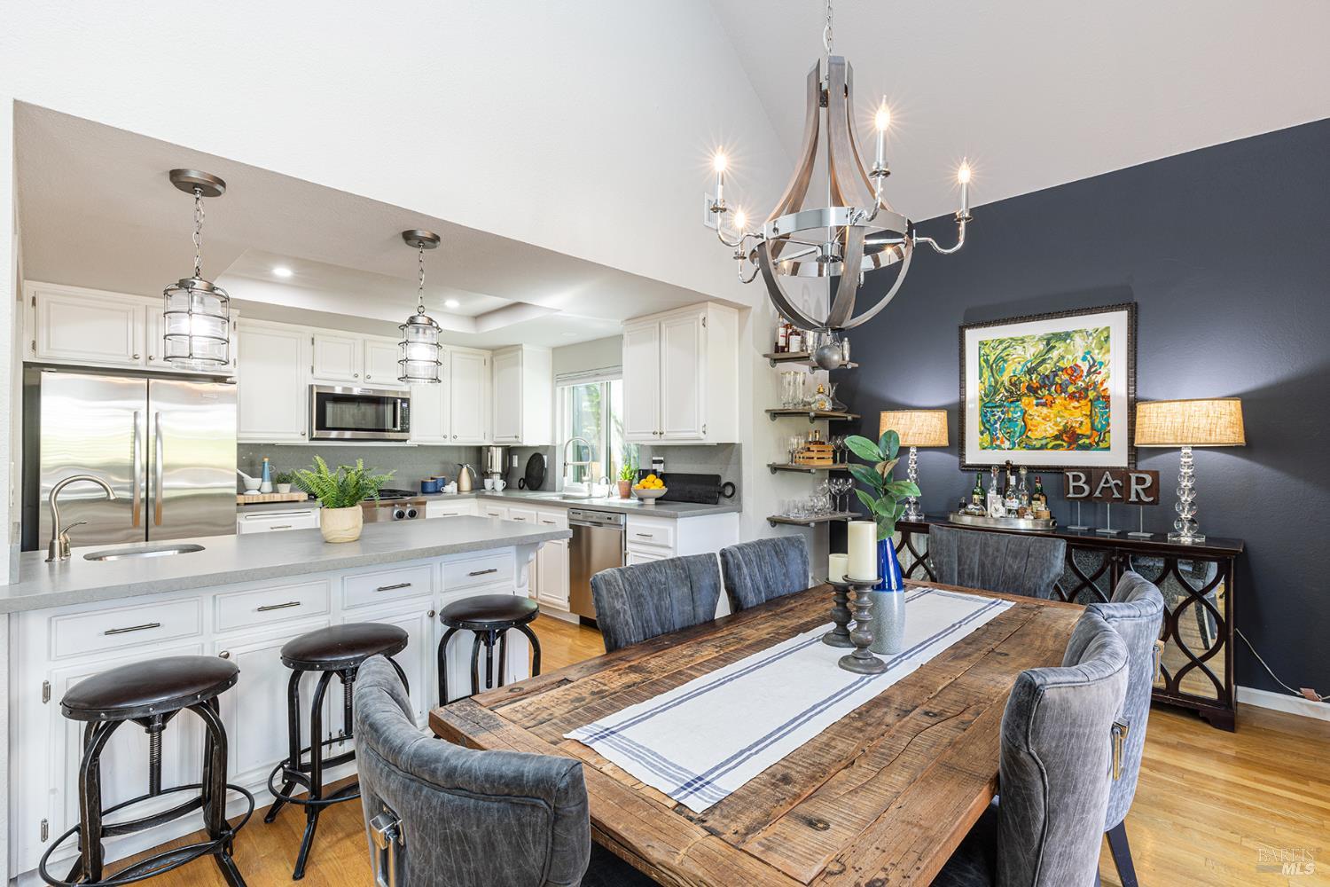 Detail Gallery Image 4 of 50 For 1922 Oak Cir, Yountville,  CA 94599 - 3 Beds | 2 Baths