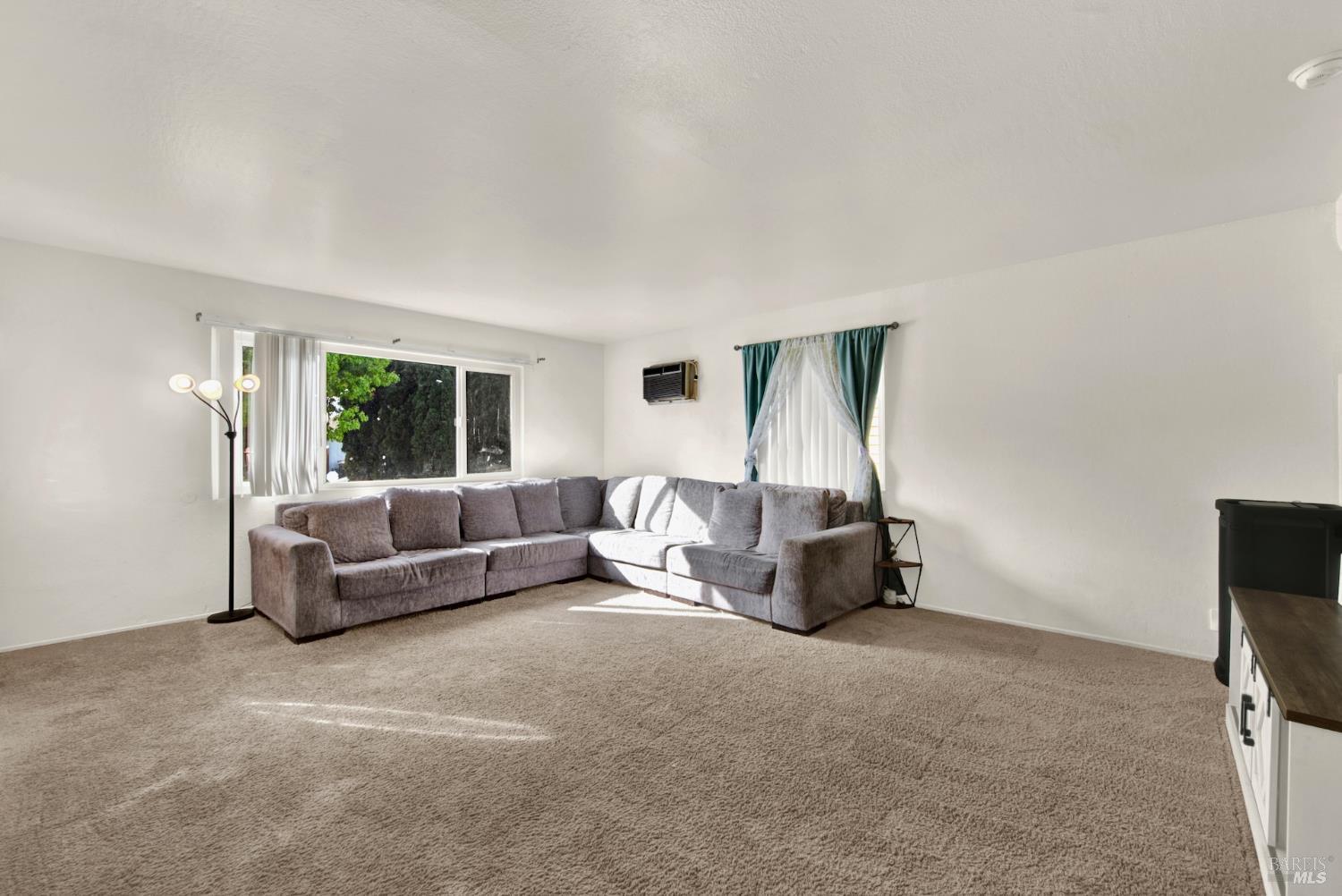 Detail Gallery Image 12 of 58 For 606 E Tennessee St, Fairfield,  CA 94533 - 3 Beds | 2 Baths