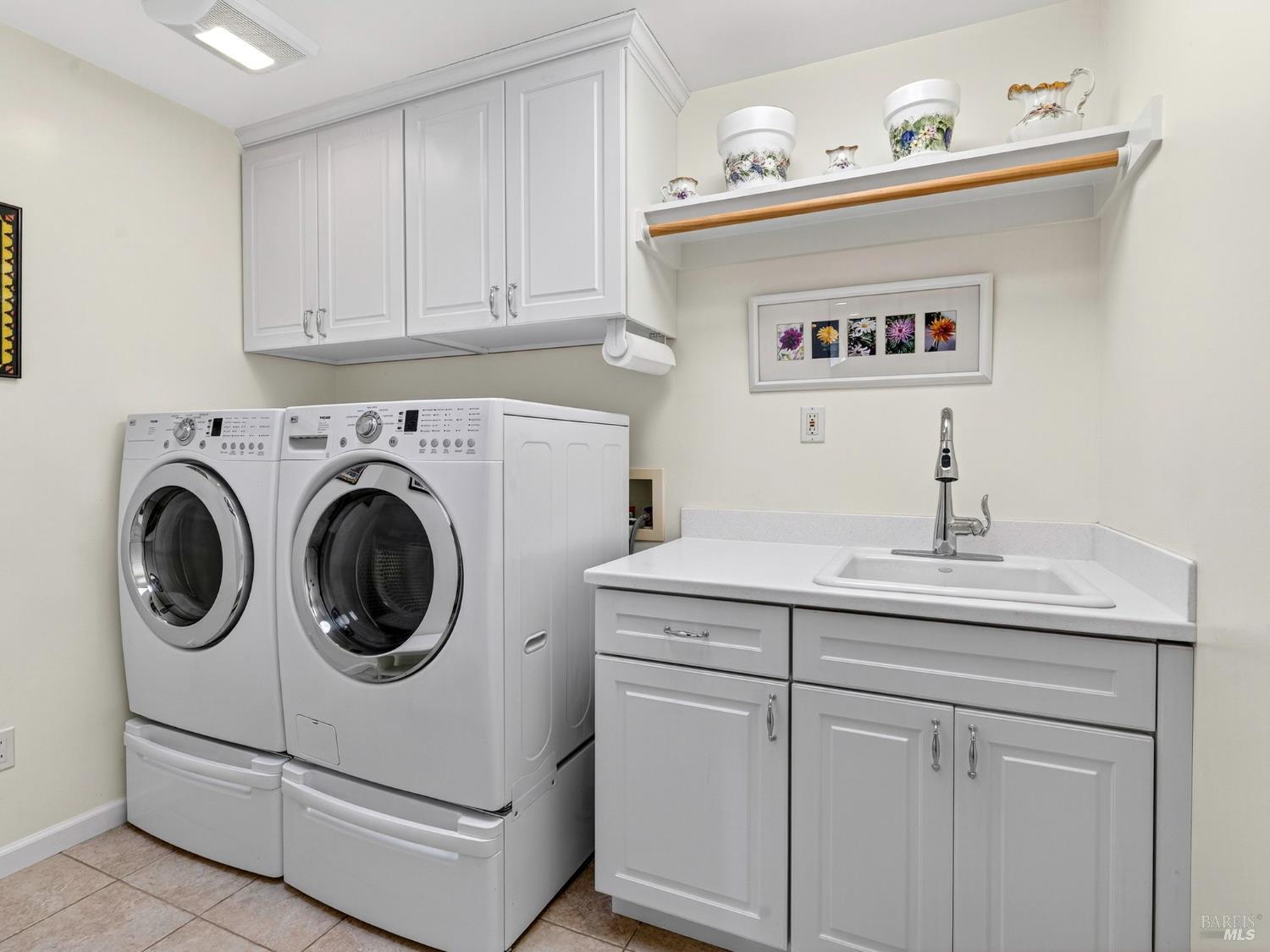 Detail Gallery Image 15 of 33 For 5650 High Point Rd, Willits,  CA 95490 - 3 Beds | 2 Baths