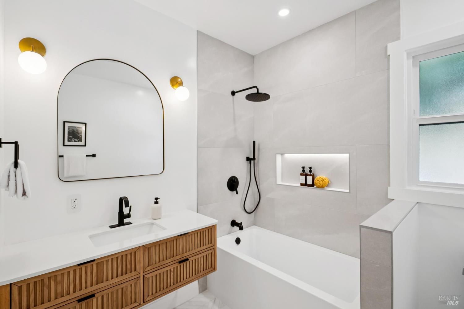 Detail Gallery Image 44 of 93 For 88 Lincoln Park Unkn, San Anselmo,  CA 94960 - 4 Beds | 4/1 Baths