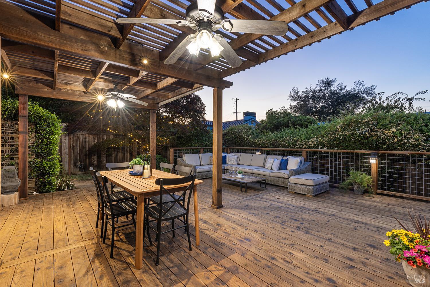 Detail Gallery Image 42 of 50 For 1922 Oak Cir, Yountville,  CA 94599 - 3 Beds | 2 Baths