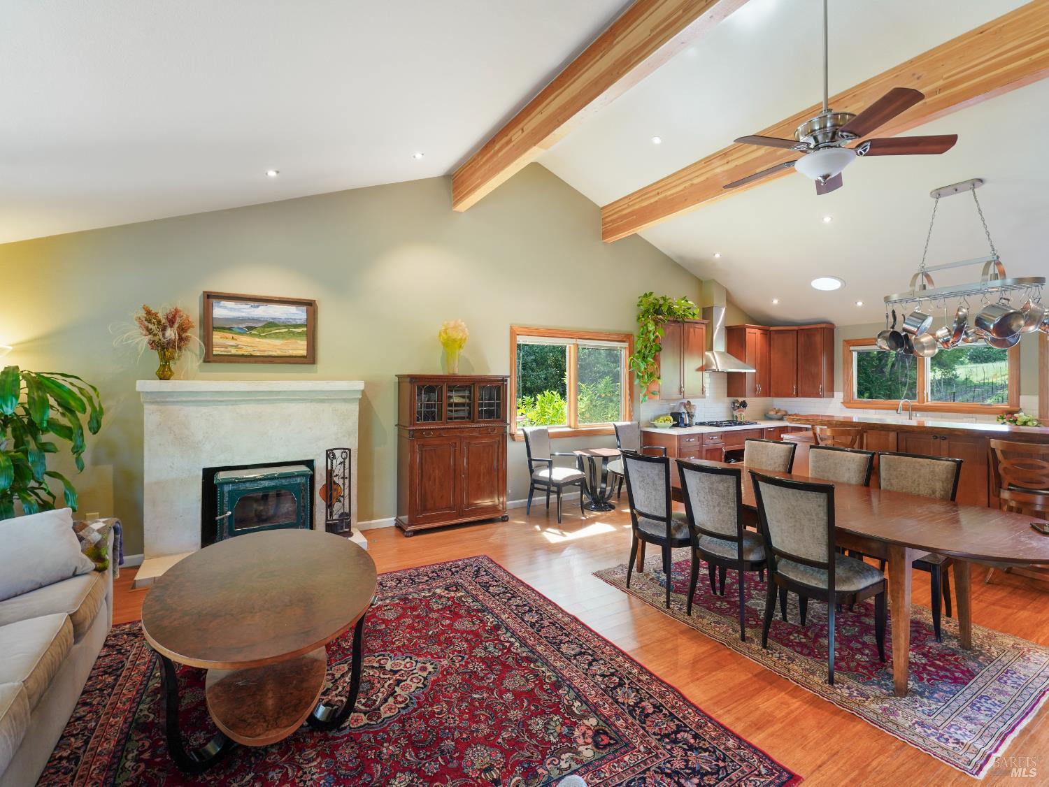 Detail Gallery Image 13 of 57 For 10463 Mill Station Rd, Sebastopol,  CA 95472 - 3 Beds | 2 Baths