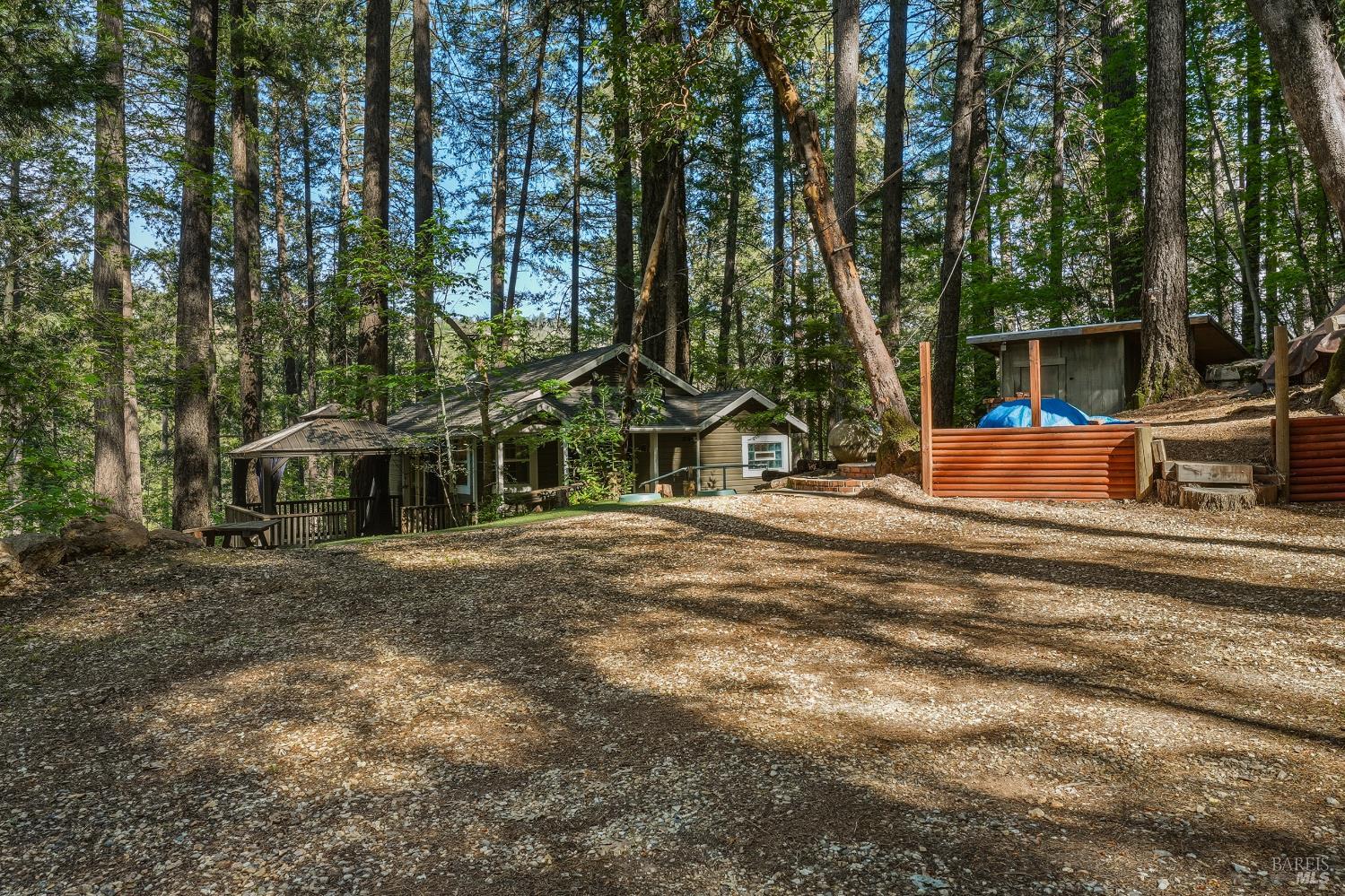 Detail Gallery Image 3 of 47 For 16179 Madrone Blvd, Cobb,  CA 95426 - 1 Beds | 1 Baths