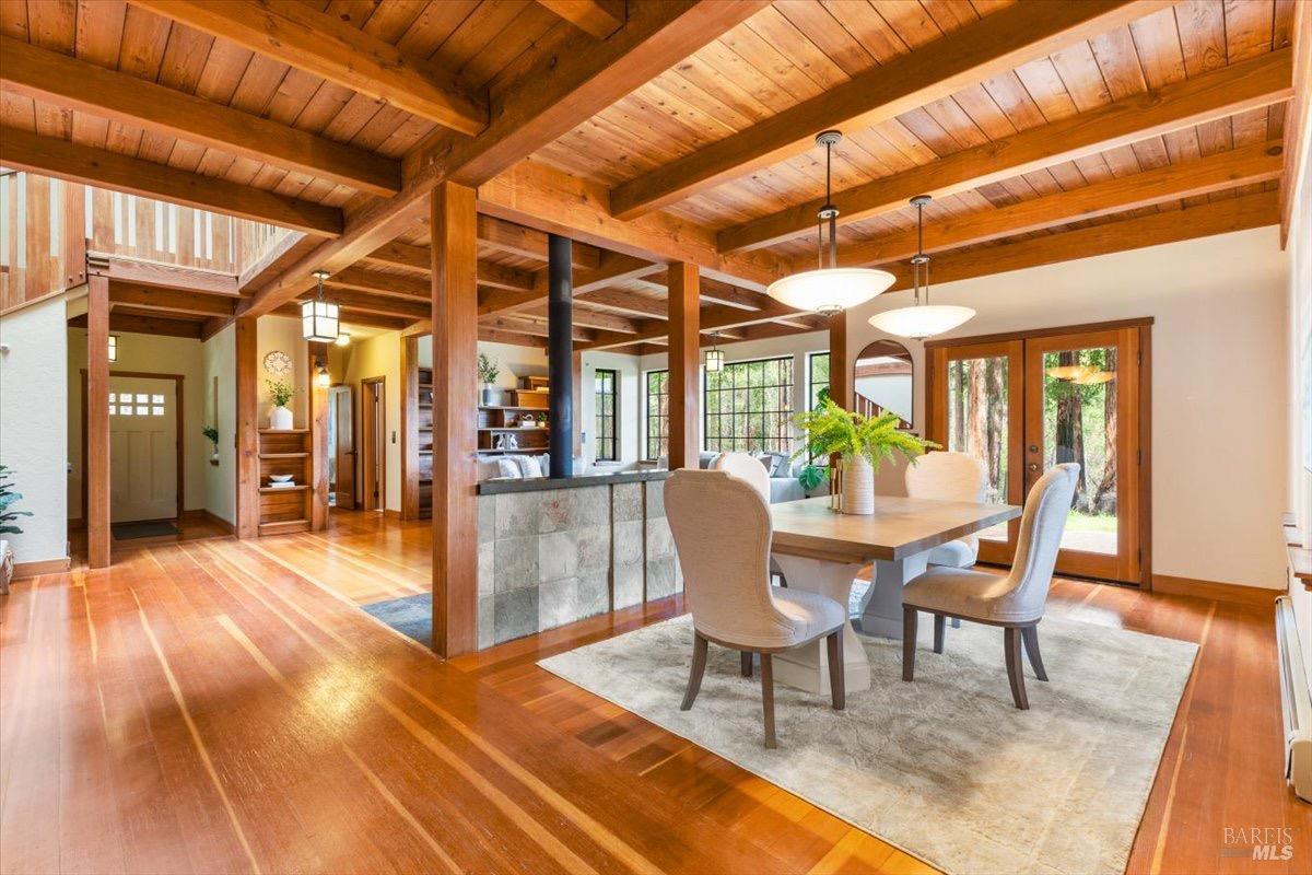 Detail Gallery Image 11 of 72 For 12076 Cloud Ridge Rd, Healdsburg,  CA 95448 - 6 Beds | 4 Baths