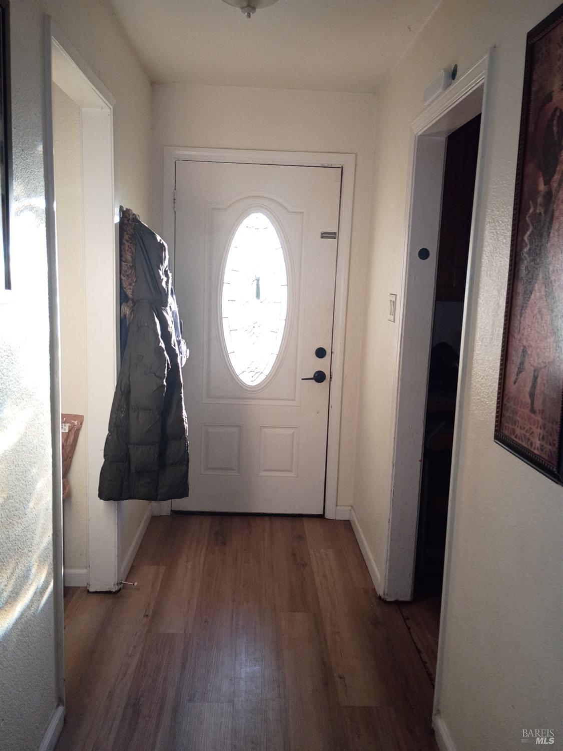 Detail Gallery Image 4 of 14 For 324 Amelia St, Vallejo,  CA 94589 - 3 Beds | 2 Baths