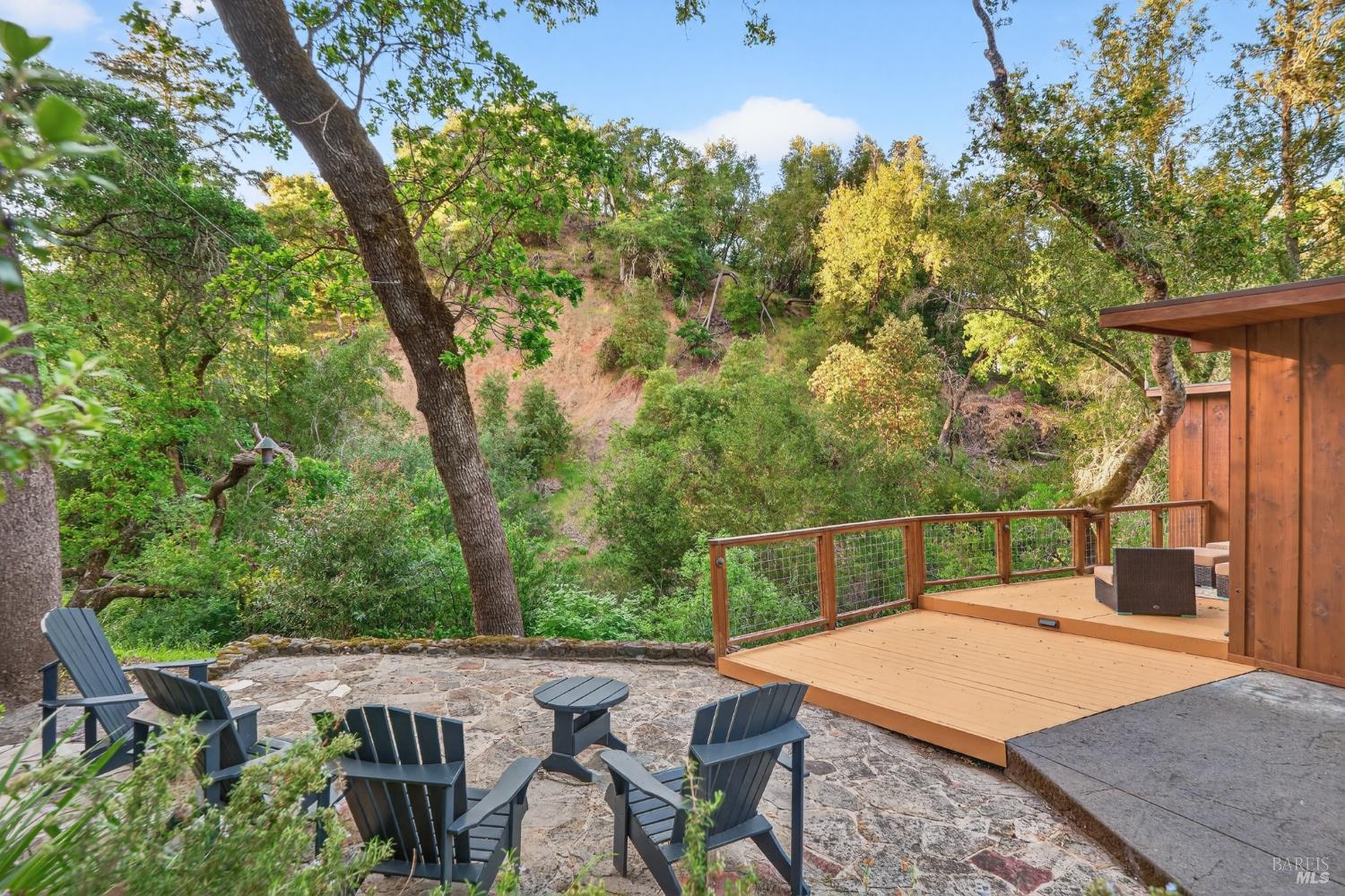 Detail Gallery Image 15 of 48 For 116 Hill Rd, Glen Ellen,  CA 95442 - 2 Beds | 2 Baths