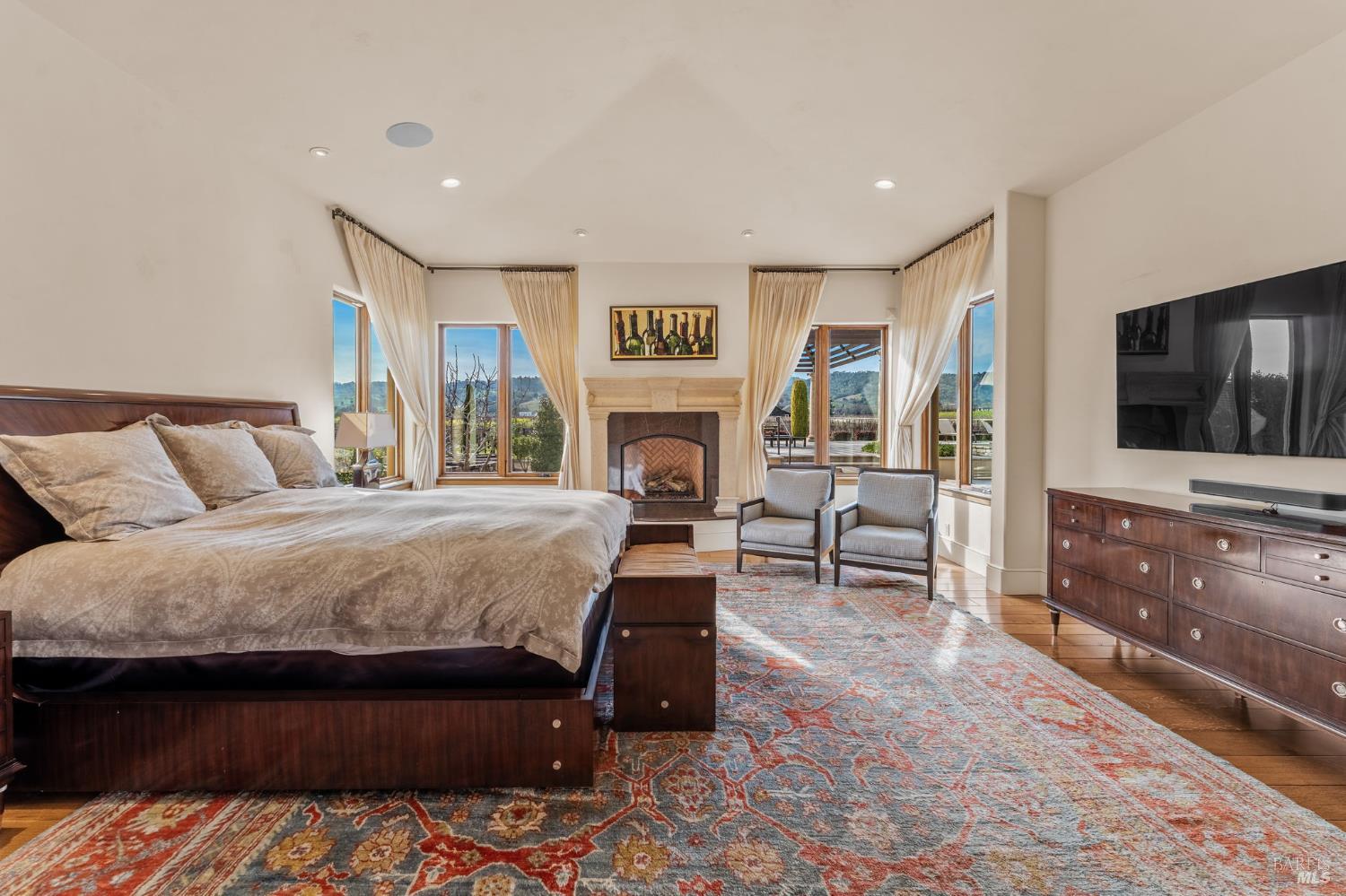 Detail Gallery Image 18 of 74 For 21 Vista Ranch Rd, Napa,  CA 94558 - 4 Beds | 4/1 Baths