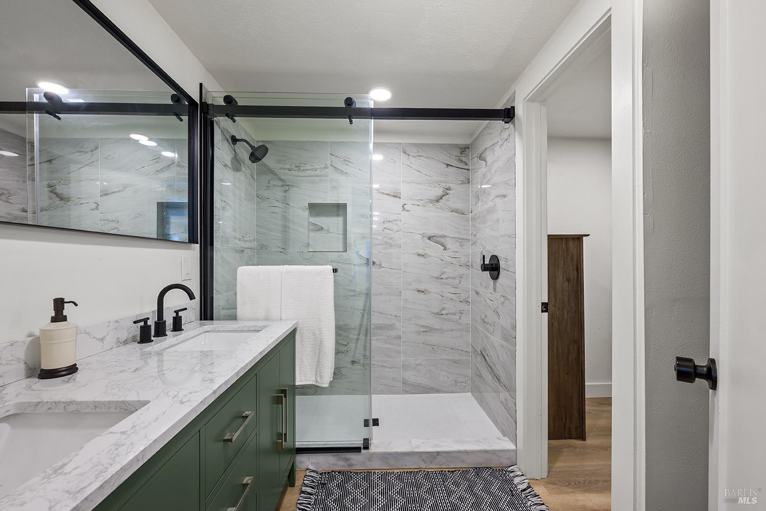 Detail Gallery Image 16 of 36 For 16017 Palo Alto Dr, Guerneville,  CA 95446 - 2 Beds | 2 Baths