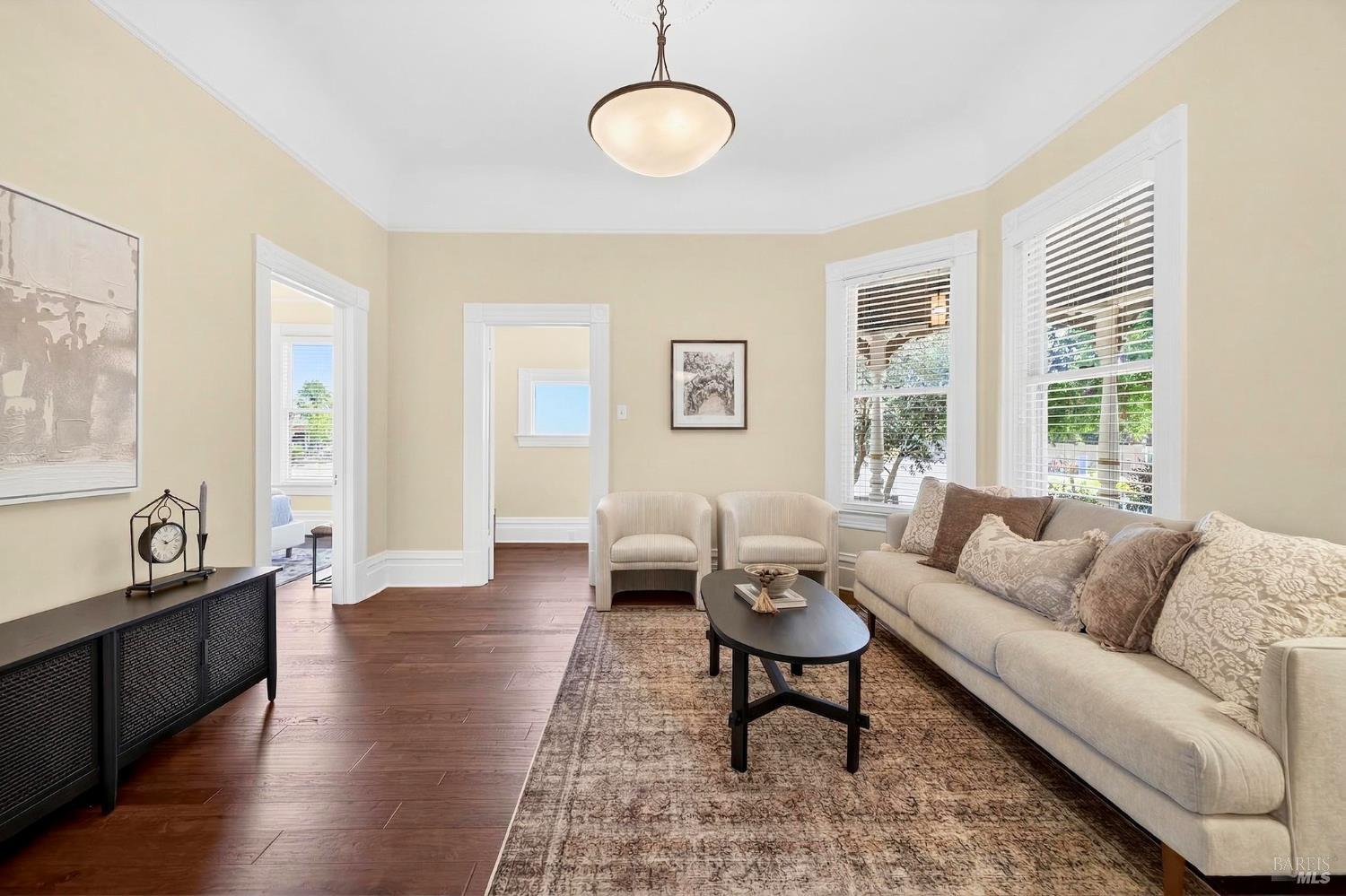 Detail Gallery Image 16 of 32 For 531 E Washington St, Petaluma,  CA 94952 - 3 Beds | 2/1 Baths