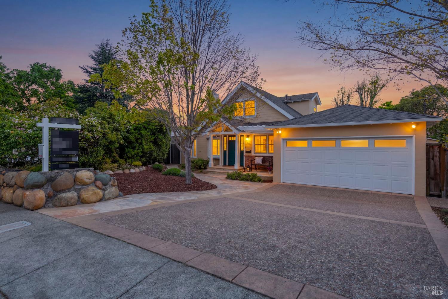 Detail Gallery Image 68 of 93 For 184 Cobblestone Dr, San Rafael,  CA 94903 - 4 Beds | 2 Baths
