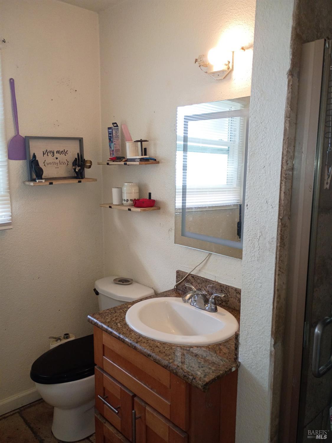 Detail Gallery Image 11 of 14 For 324 Amelia St, Vallejo,  CA 94589 - 3 Beds | 2 Baths