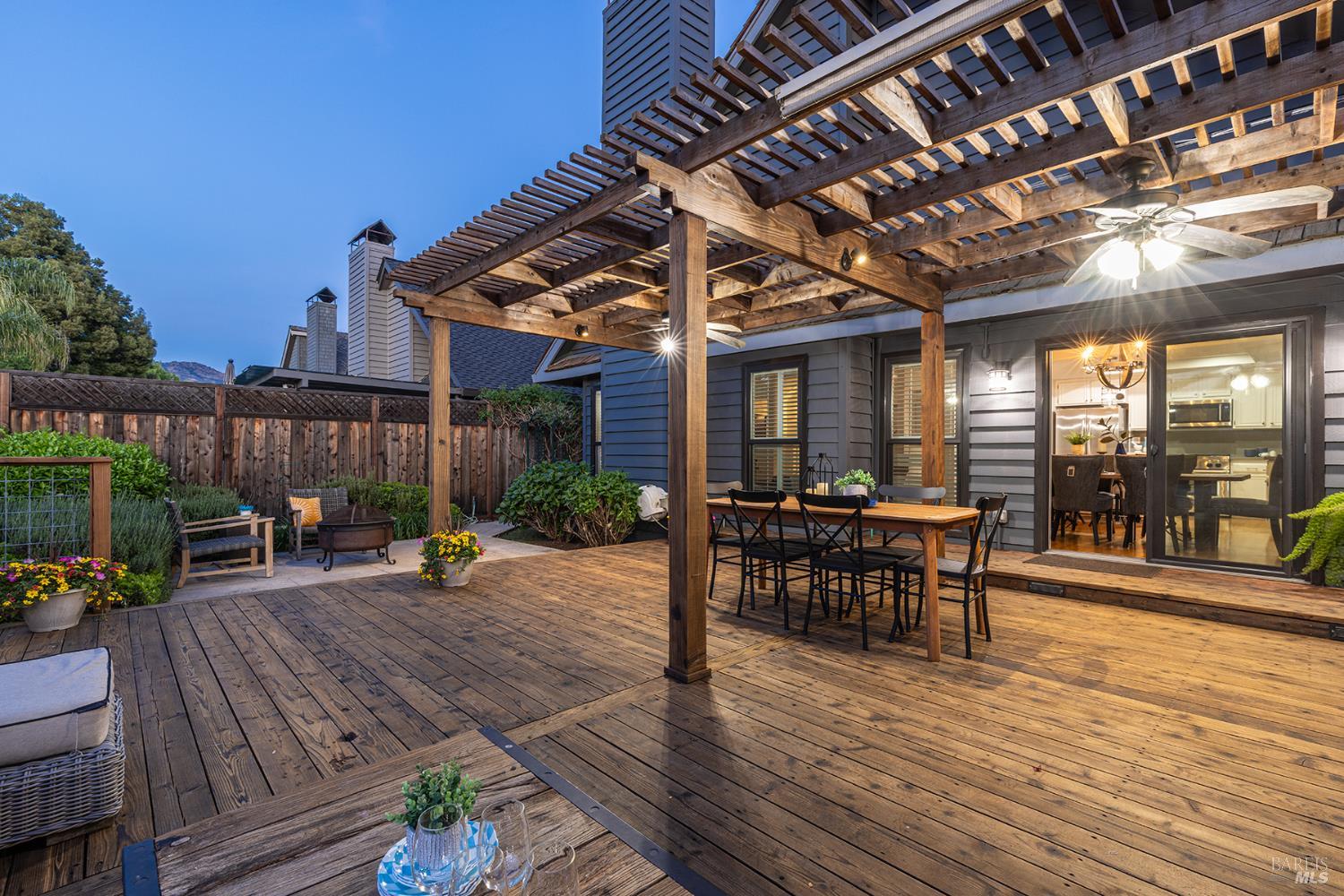 Detail Gallery Image 37 of 50 For 1922 Oak Cir, Yountville,  CA 94599 - 3 Beds | 2 Baths