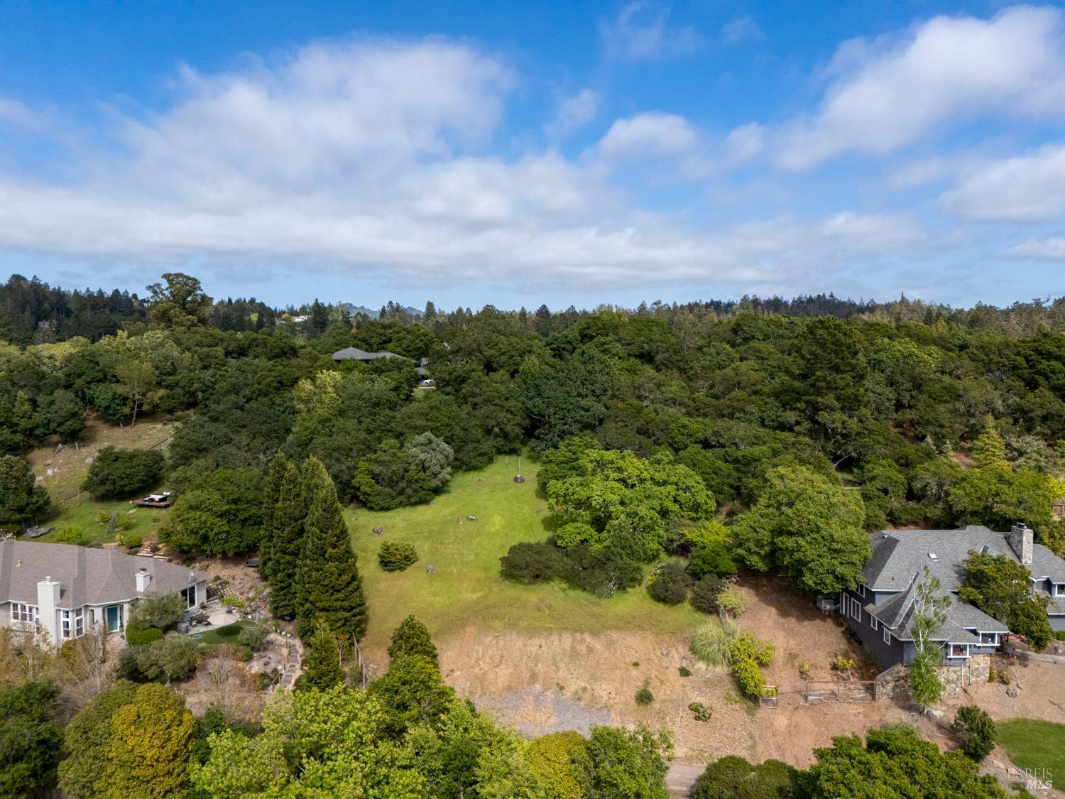 Detail Gallery Image 7 of 12 For 2501 Incline Dr, Santa Rosa,  CA 95404 - – Beds | – Baths