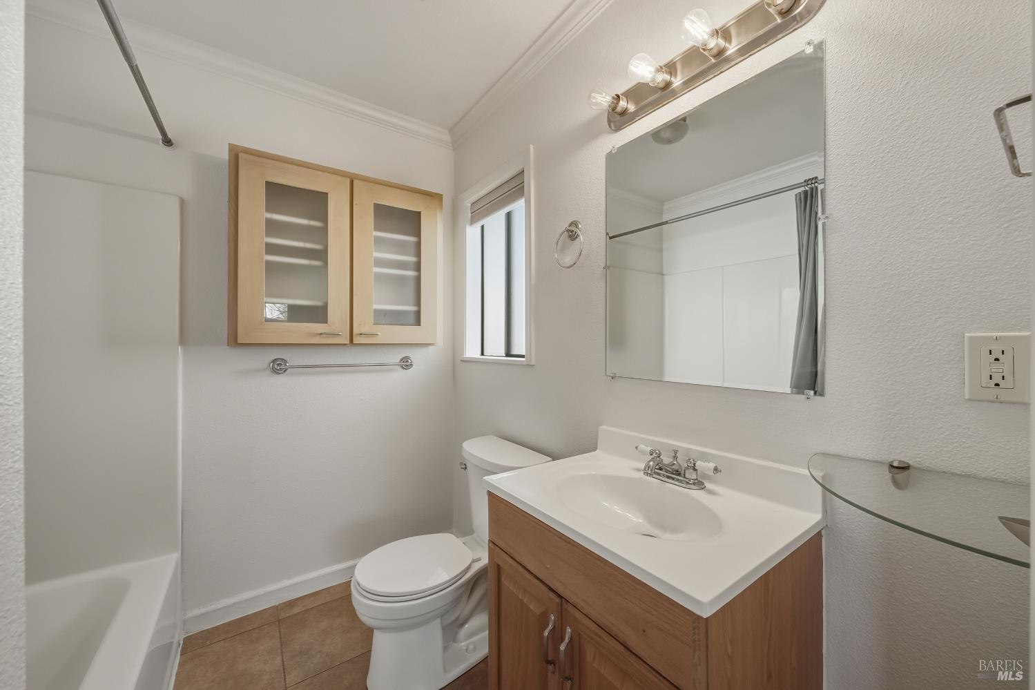 Detail Gallery Image 4 of 50 For 50 E St, Lakeport,  CA 95453 - 1 Beds | 1 Baths