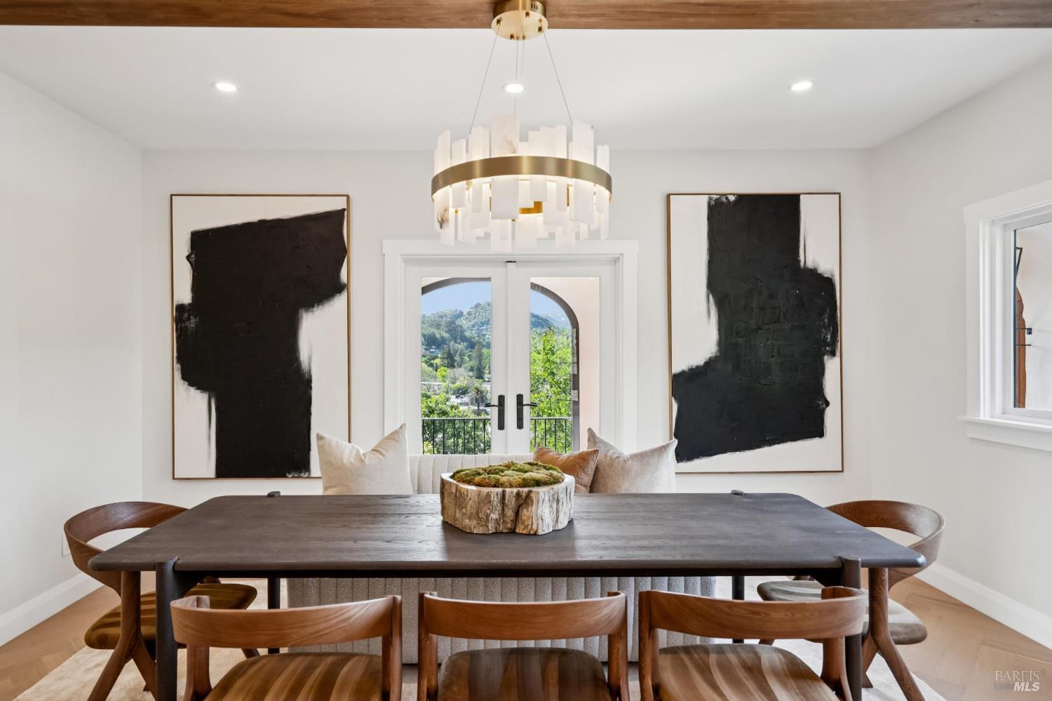 Detail Gallery Image 8 of 93 For 88 Lincoln Park Unkn, San Anselmo,  CA 94960 - 4 Beds | 4/1 Baths