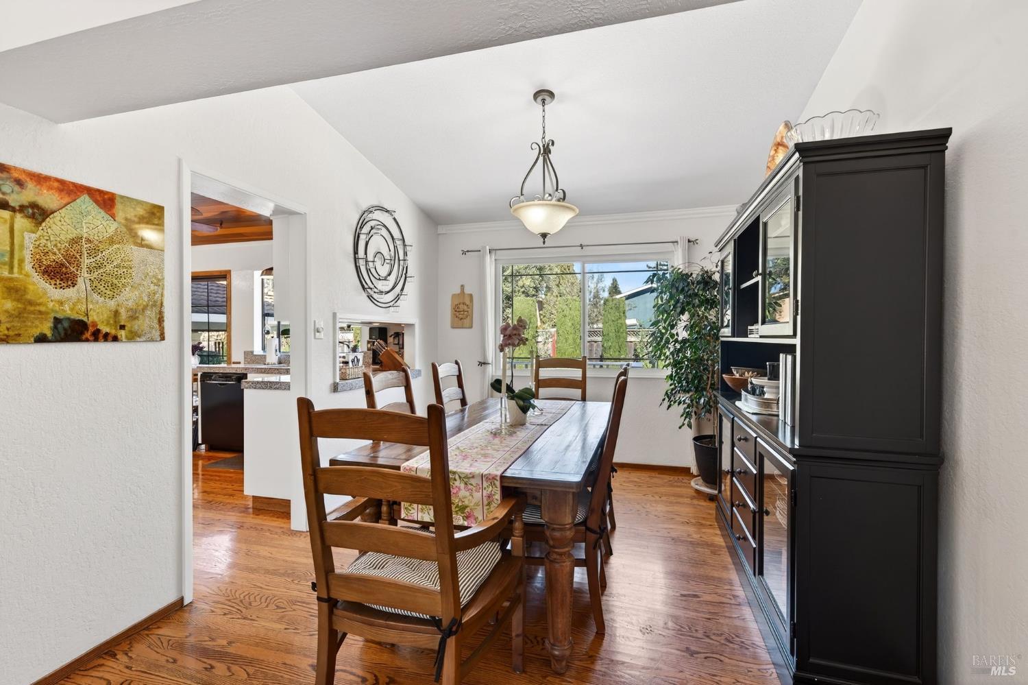 Detail Gallery Image 6 of 53 For 3406 Deerfield Ct, Napa,  CA 94558 - 4 Beds | 3 Baths