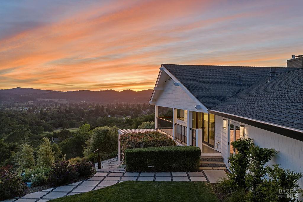 Detail Gallery Image 70 of 90 For 775 Benjamin Way, Healdsburg,  CA 95448 - 4 Beds | 3/2 Baths