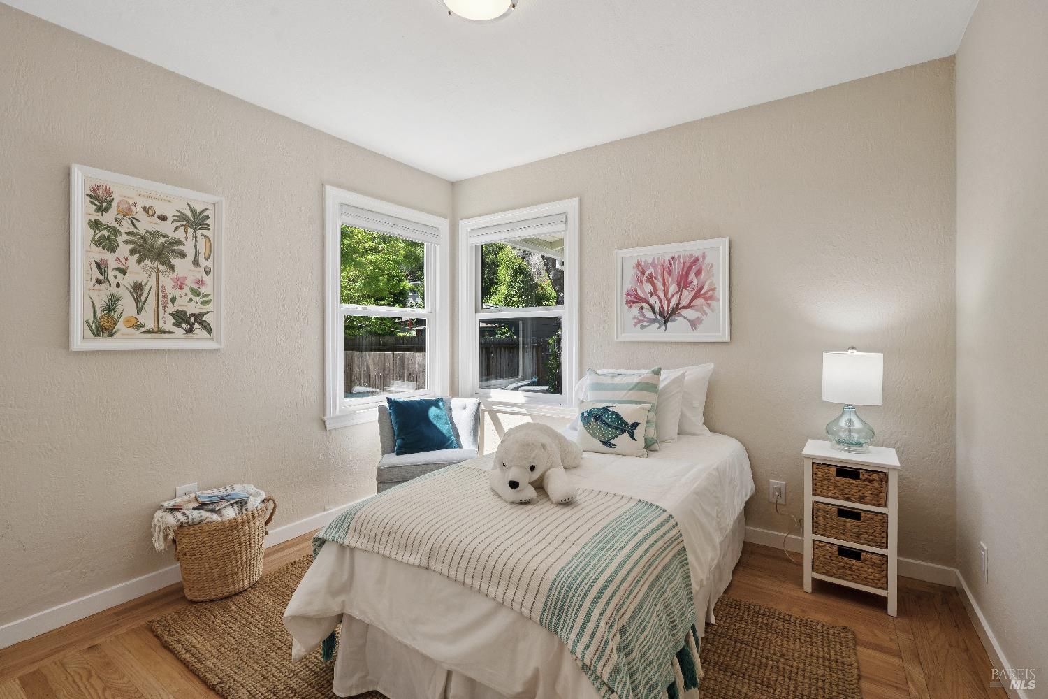 Detail Gallery Image 29 of 55 For 142 Dominga Ave, Fairfax,  CA 94930 - – Beds | – Baths