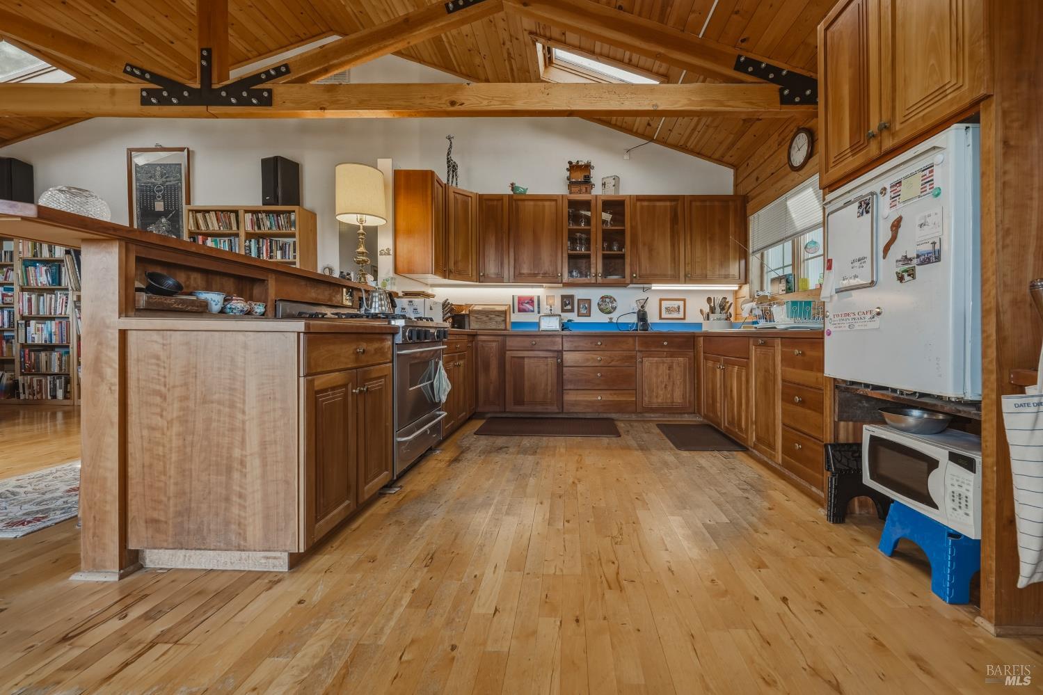 Detail Gallery Image 35 of 72 For 12300 Skaggs Rd, Geyserville,  CA 95441 - – Beds | – Baths