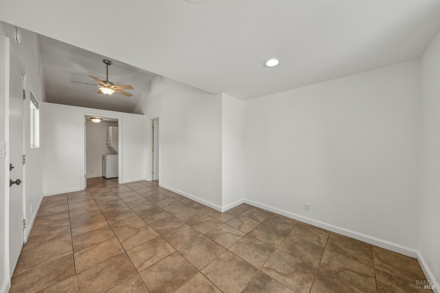 Detail Gallery Image 18 of 50 For 50 E St, Lakeport,  CA 95453 - 1 Beds | 1 Baths