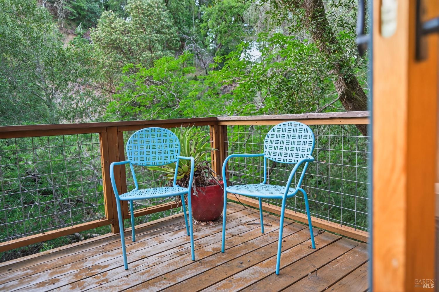Detail Gallery Image 24 of 48 For 116 Hill Rd, Glen Ellen,  CA 95442 - 2 Beds | 2 Baths