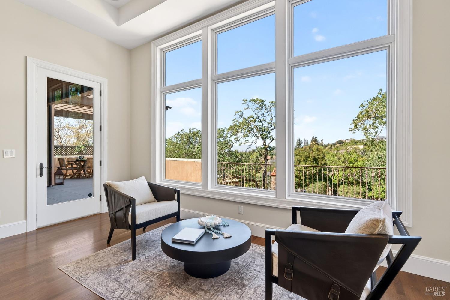 Detail Gallery Image 16 of 76 For 418 Saint Andrews Dr, Napa,  CA 94558 - 5 Beds | 4/2 Baths