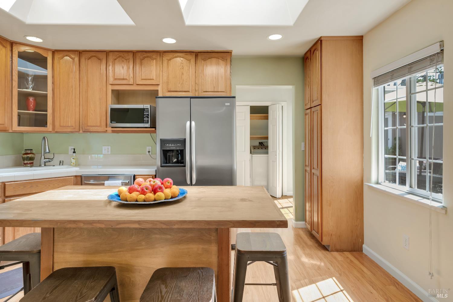 Detail Gallery Image 20 of 47 For 550 Thomson Ave, Sonoma,  CA 95476 - 2 Beds | 1 Baths