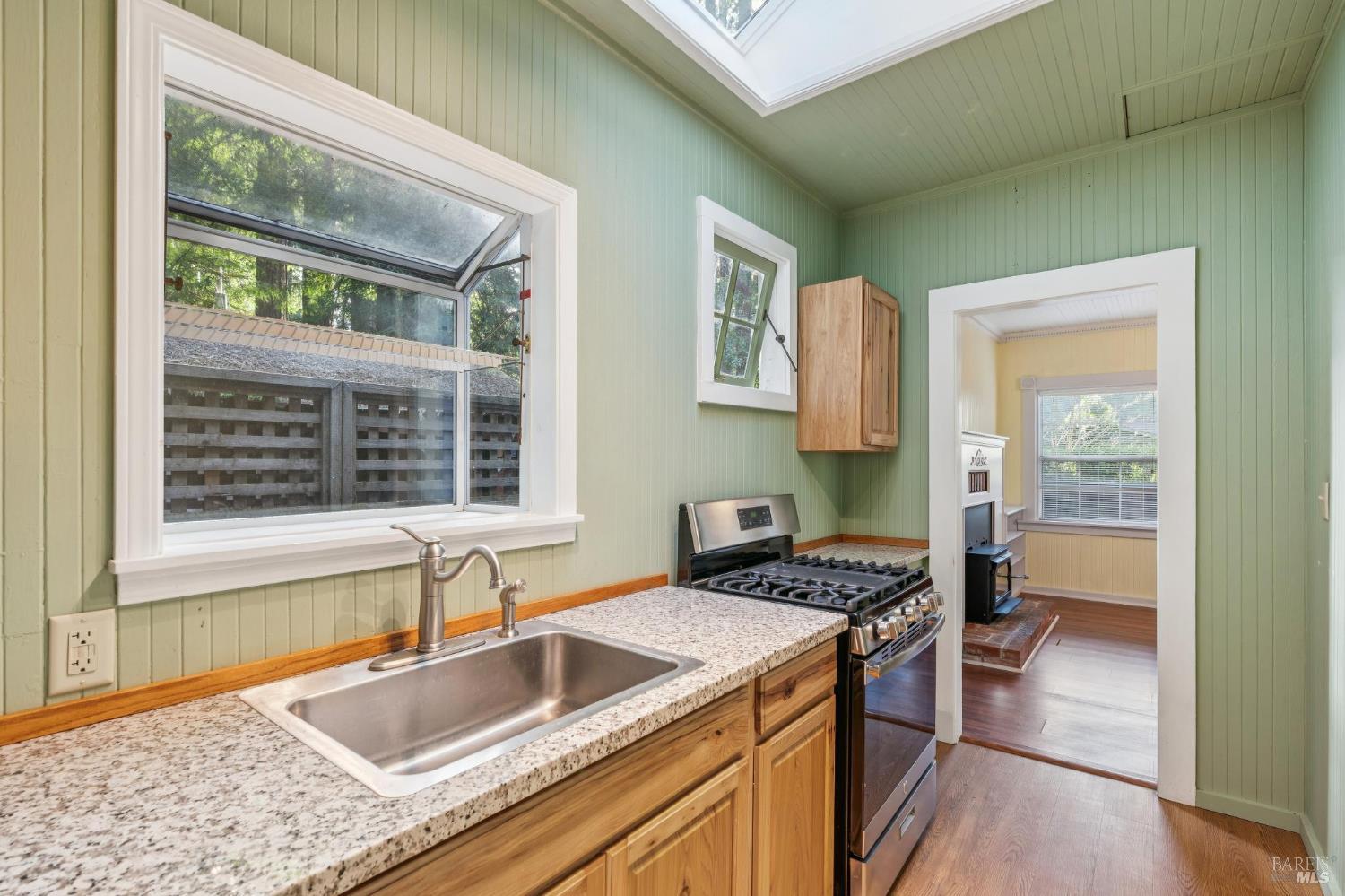 Detail Gallery Image 18 of 66 For 21911 Russian River Ave, Villa Grande,  CA 95486 - 1 Beds | 1 Baths