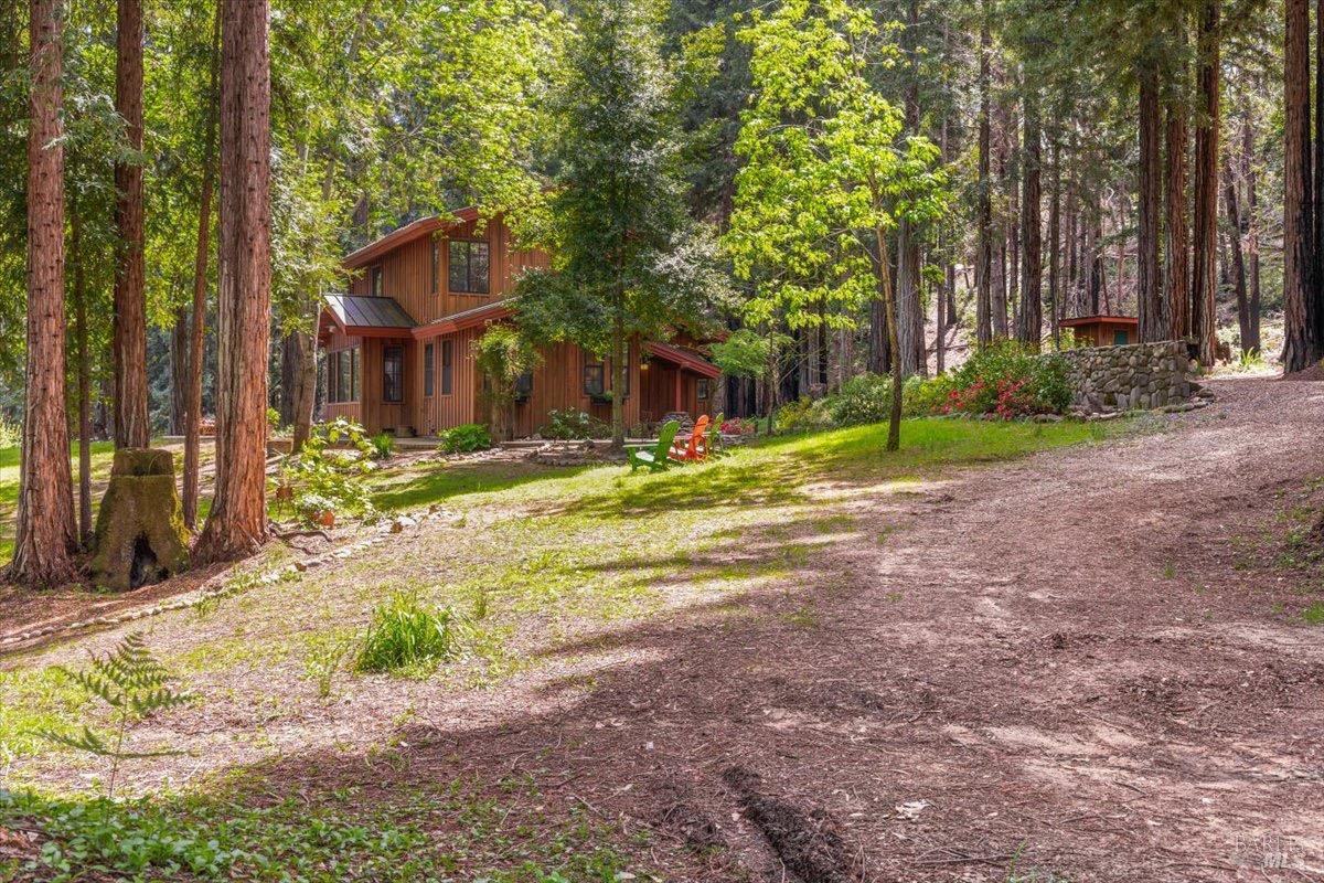 Detail Gallery Image 38 of 72 For 12076 Cloud Ridge Rd, Healdsburg,  CA 95448 - 6 Beds | 4 Baths