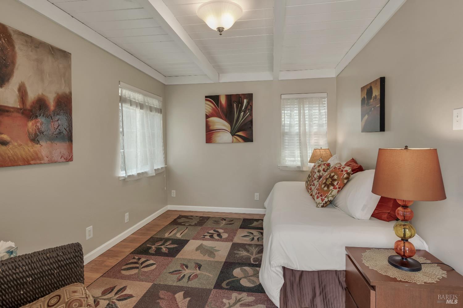 Detail Gallery Image 32 of 47 For 550 Thomson Ave, Sonoma,  CA 95476 - 2 Beds | 1 Baths