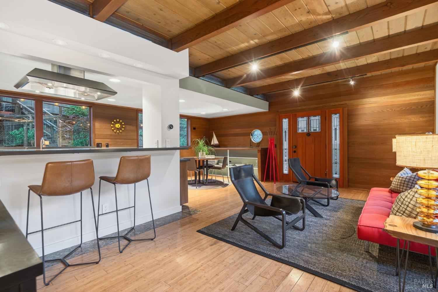 Detail Gallery Image 5 of 48 For 116 Hill Rd, Glen Ellen,  CA 95442 - 2 Beds | 2 Baths