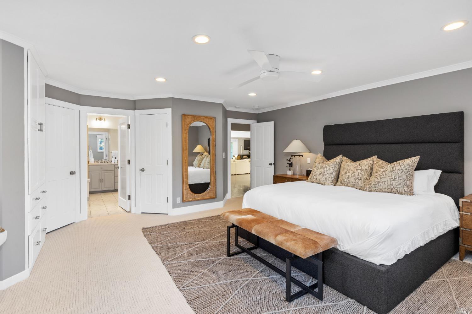 Detail Gallery Image 18 of 31 For 1101 Olive Hill Ln, Napa,  CA 94558 - 5 Beds | 4 Baths