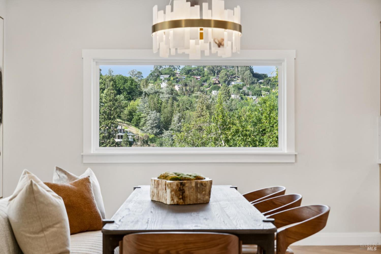 Detail Gallery Image 17 of 93 For 88 Lincoln Park Unkn, San Anselmo,  CA 94960 - 4 Beds | 4/1 Baths