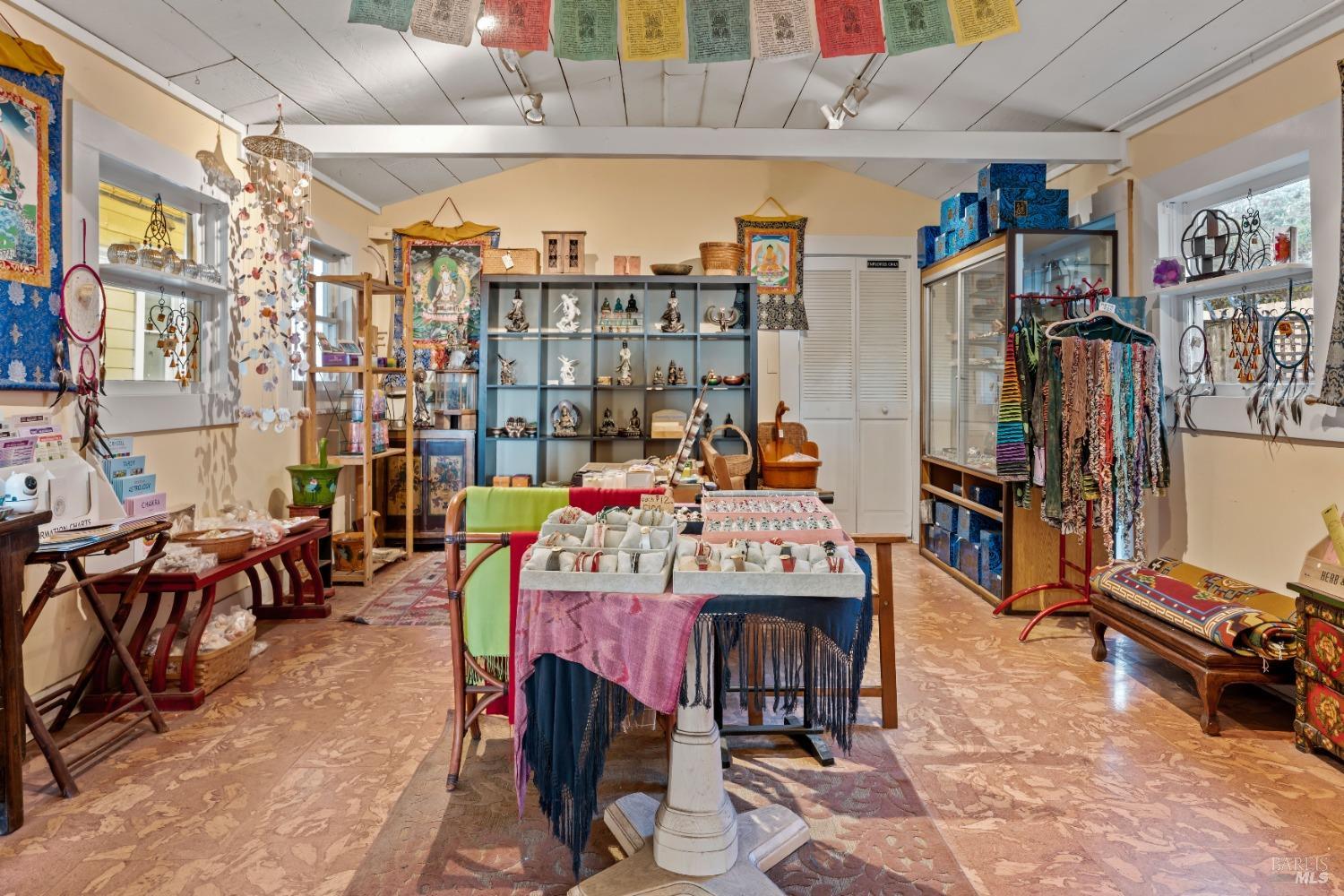 Detail Gallery Image 21 of 25 For 45070 Main St, Mendocino,  CA 95460 - 1 Beds | 1/1 Baths