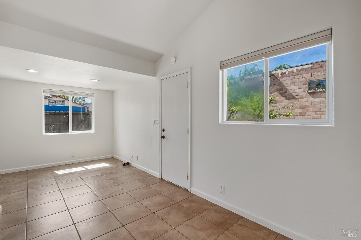 Detail Gallery Image 22 of 50 For 50 E St, Lakeport,  CA 95453 - 1 Beds | 1 Baths