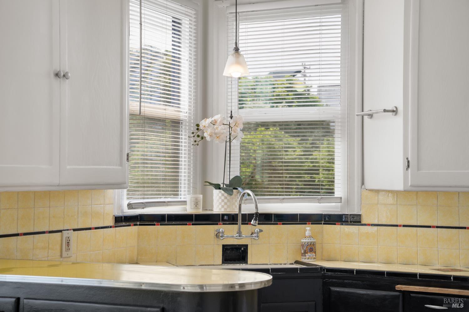 Detail Gallery Image 18 of 34 For 215 Hampshire St, Vallejo,  CA 94590 - 2 Beds | 1 Baths