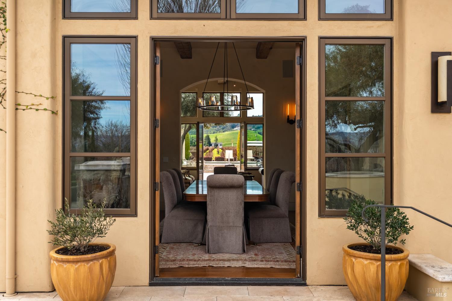 Detail Gallery Image 20 of 74 For 21 Vista Ranch Rd, Napa,  CA 94558 - 4 Beds | 4/1 Baths