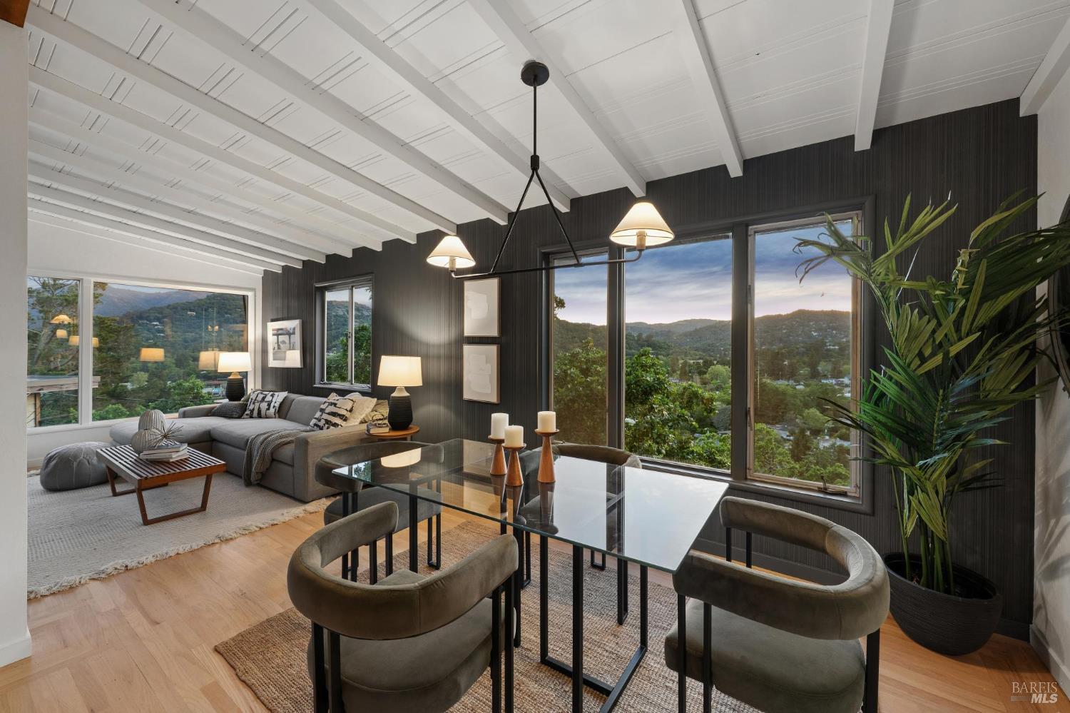 Detail Gallery Image 42 of 52 For 95 Ridge Rd, San Anselmo,  CA 94960 - 2 Beds | 1/1 Baths