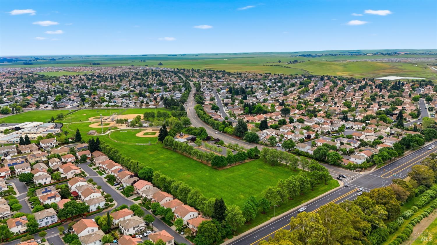 Detail Gallery Image 47 of 52 For 110 Chimney Rock Dr, Vacaville,  CA 95687 - 3 Beds | 2/1 Baths