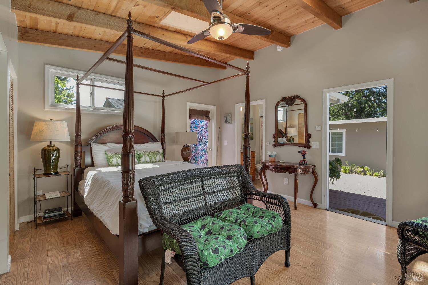 Detail Gallery Image 45 of 47 For 550 Thomson Ave, Sonoma,  CA 95476 - 2 Beds | 1 Baths