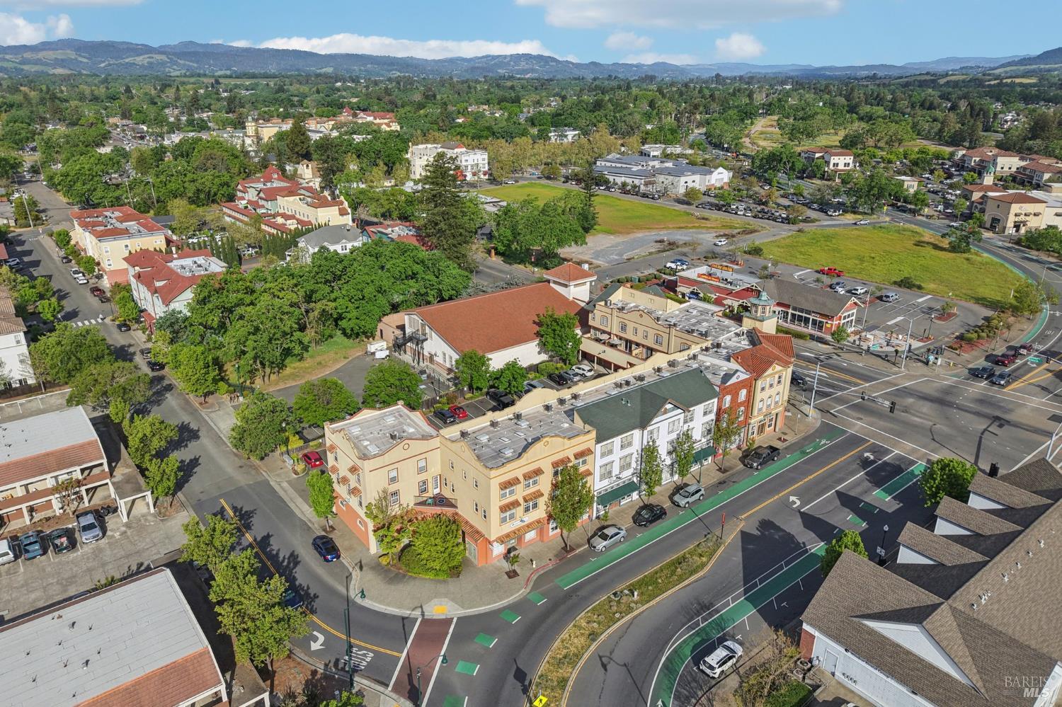 Detail Gallery Image 41 of 45 For 43 Johnson St, Windsor,  CA 95492 - 3 Beds | 2/1 Baths