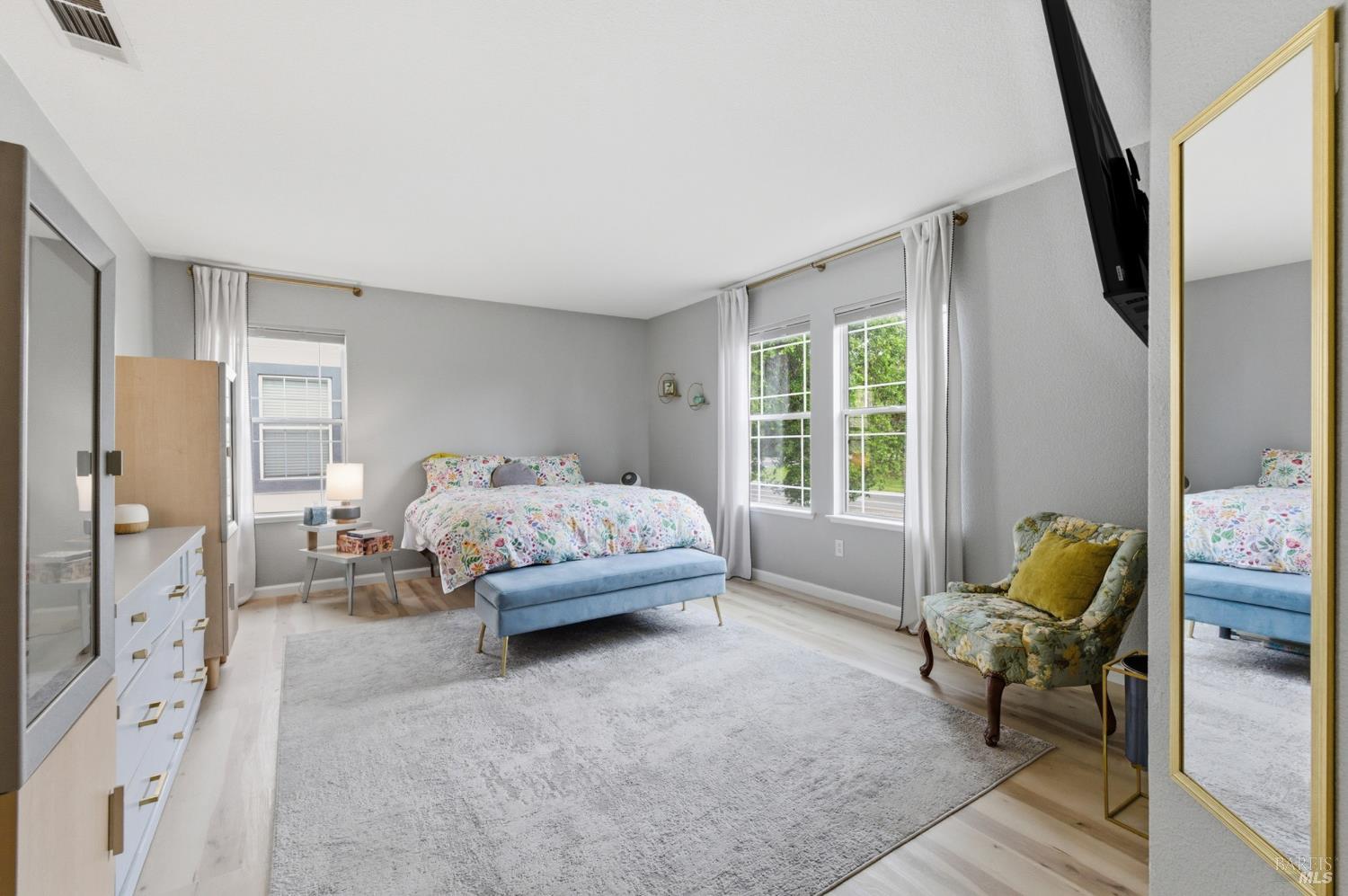 Detail Gallery Image 26 of 52 For 110 Chimney Rock Dr, Vacaville,  CA 95687 - 3 Beds | 2/1 Baths