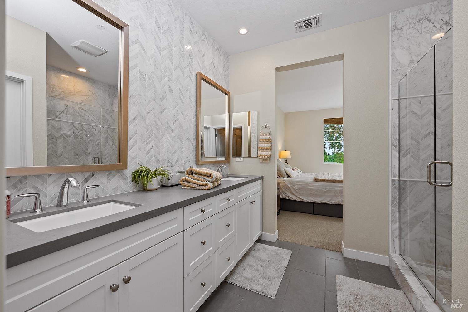Detail Gallery Image 21 of 32 For 228 Johnson St, Windsor,  CA 95492 - 3 Beds | 2/2 Baths