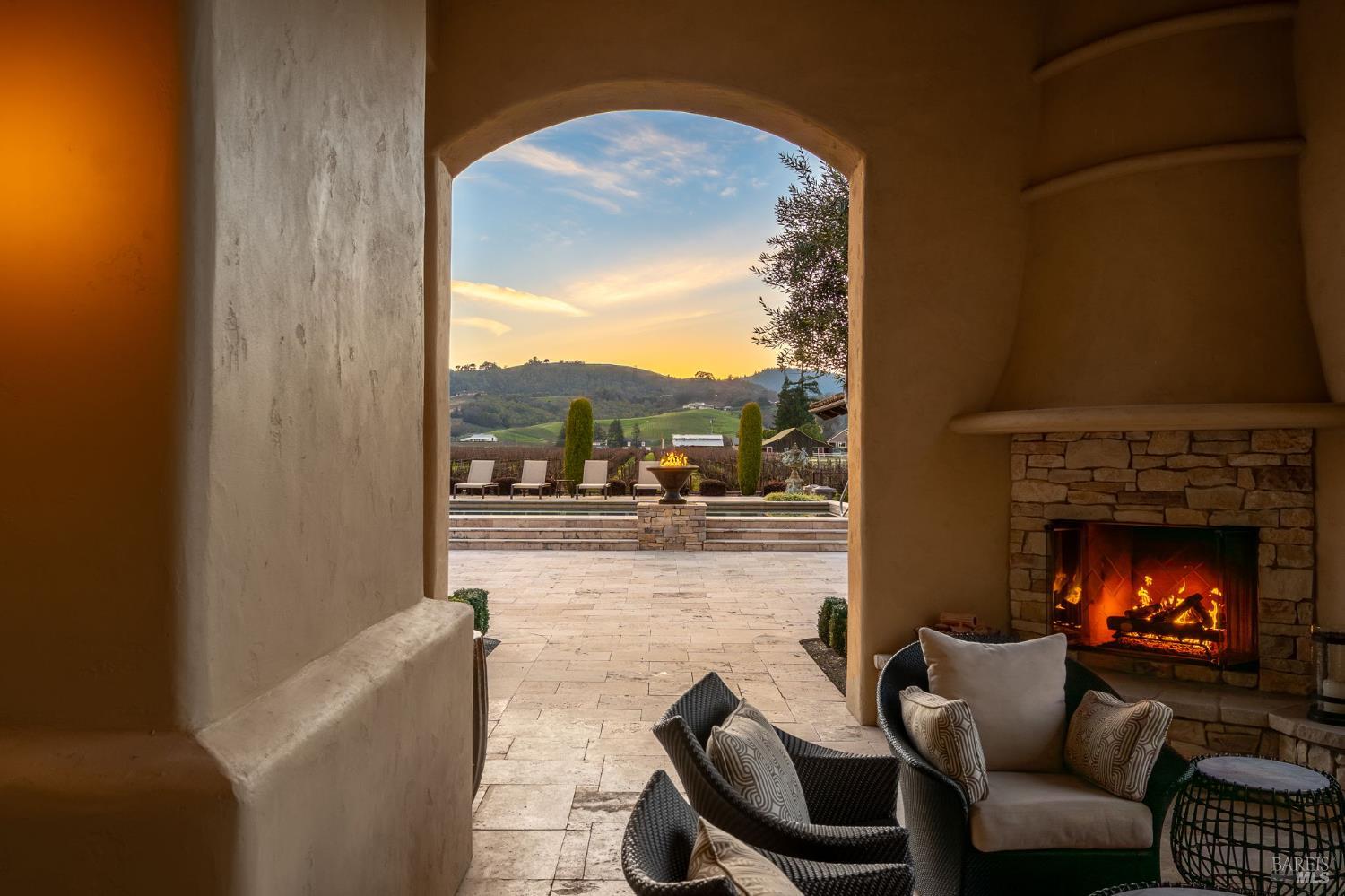 Detail Gallery Image 49 of 74 For 21 Vista Ranch Rd, Napa,  CA 94558 - 4 Beds | 4/1 Baths