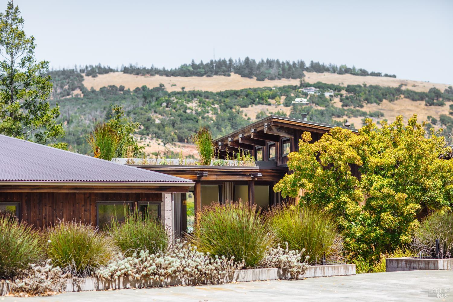 Detail Gallery Image 69 of 74 For 4125 Wallace Rd, Santa Rosa,  CA 95404 - 3 Beds | 4/1 Baths