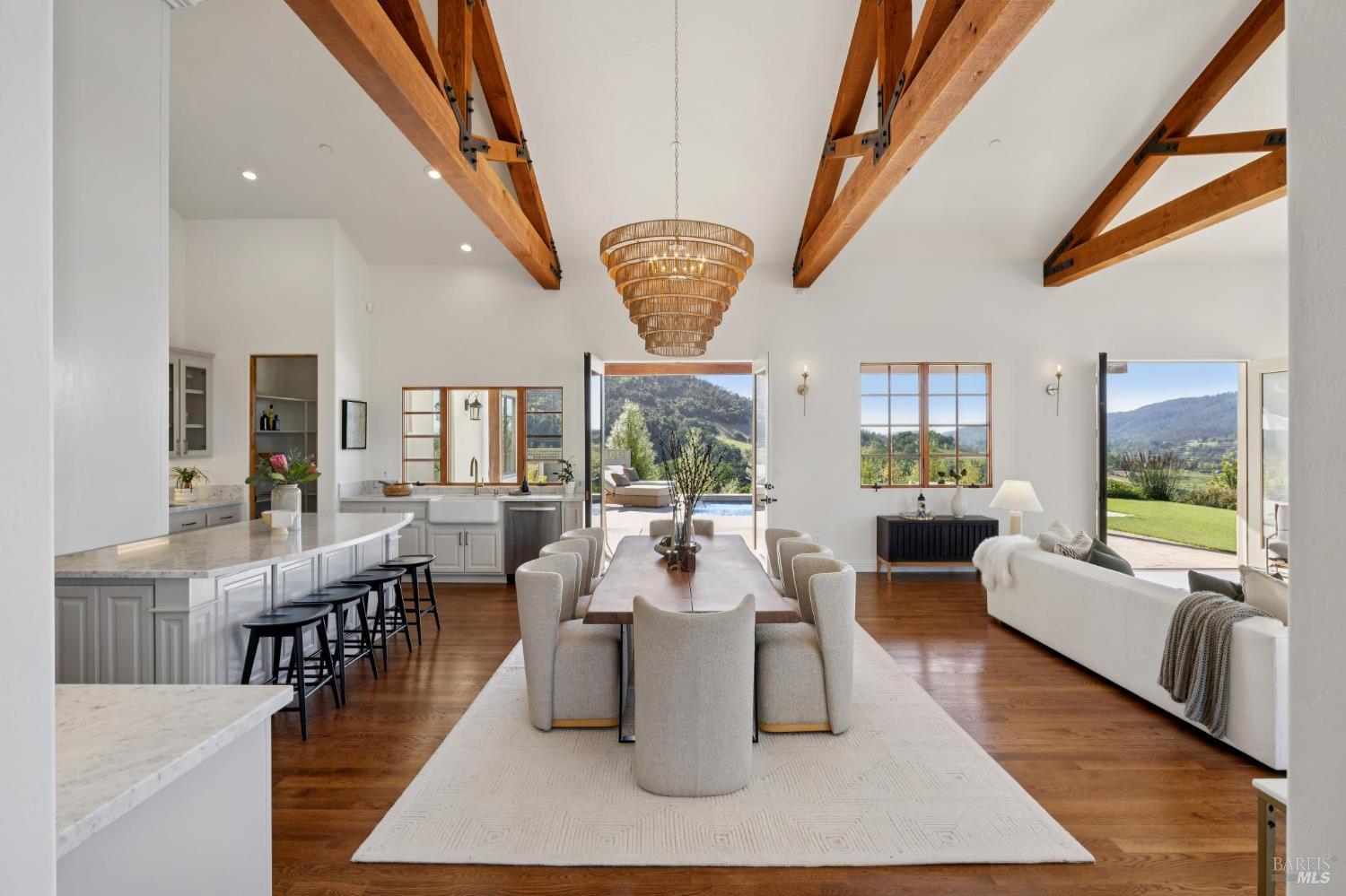 Detail Gallery Image 8 of 67 For 5792 Futura Way, Santa Rosa,  CA 95409 - 2 Beds | 3 Baths